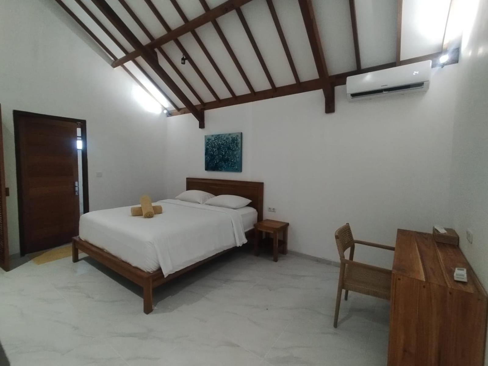Villa Penyu Гили Траванган Экстерьер фото